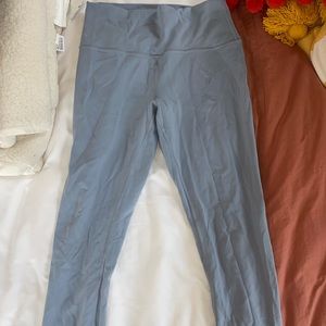 Lululemon Wunder Train High-Rise Crop 23”